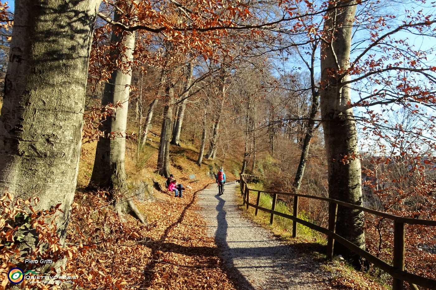 82 Al Centro Parco Monte Barro - Eremo.JPG